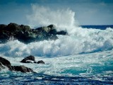 汹涌大海