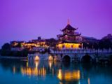小镇夜景