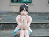 卖萌女孩