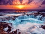 夕阳下的大海