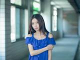 忧虑女孩