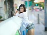 白衣女孩