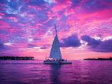 海中帆船