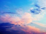 湛蓝天空