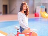 自行车美女