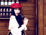 清纯调皮小女生