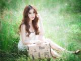 温婉恬静美女