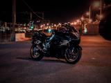 铃木GSX1300R
