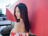 侧颜美女