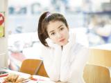 俏丽女孩