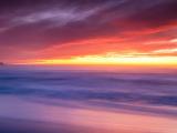 夕阳下的浩瀚大海