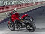 杜卡迪怪兽1200R