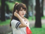 校服美女简欣汝