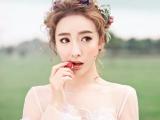 可爱调皮的美女