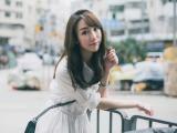 街拍清纯女孩