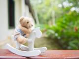 木马上的小熊
