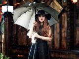 雨中忧伤女孩