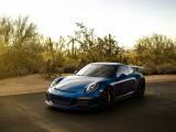 蓝色保时捷911 GT3