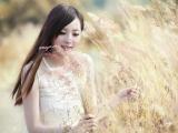 甜美微笑女生