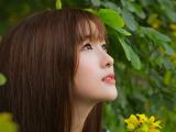 清纯侧颜女生